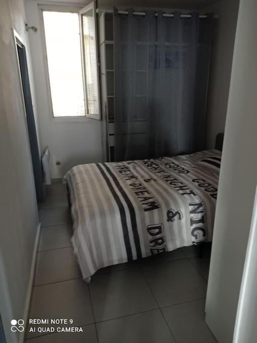 Appartement Au Coeur Du Village Sanary-sur-Mer Zewnętrze zdjęcie
